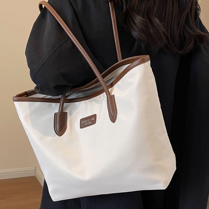 ナイロンバッグ 上品シンプル 大容量トートバッグ