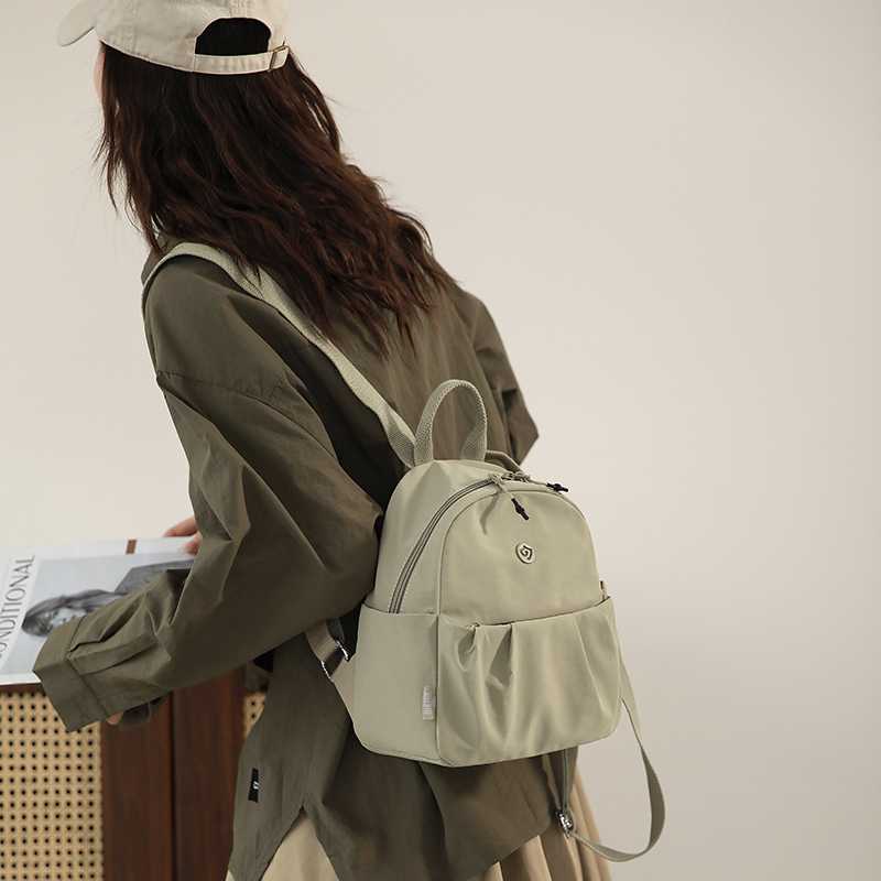 ナイロンバッグ シンプル収納リュックショルダー