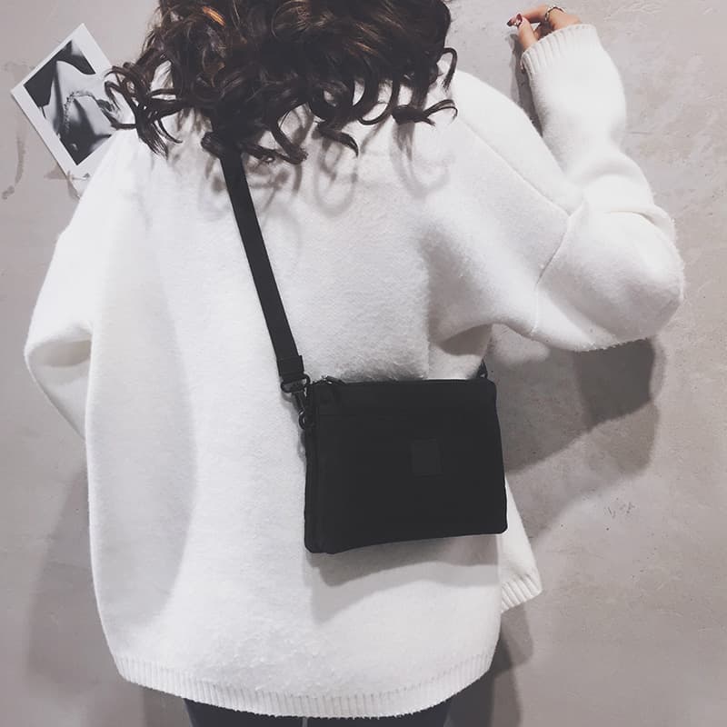 ナイロンバッグ シンプル軽量ミニポシェット