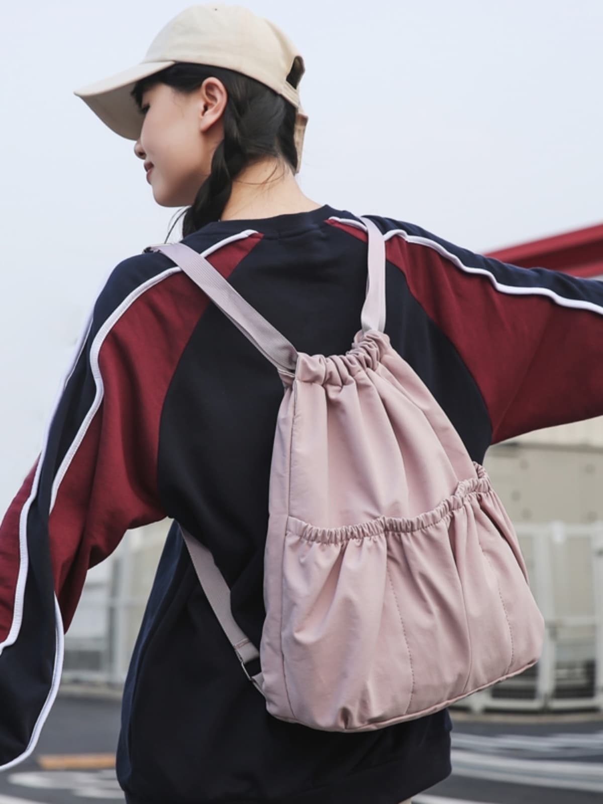 ナイロンバッグ 巾着 ギャザー入り巾着リュック
