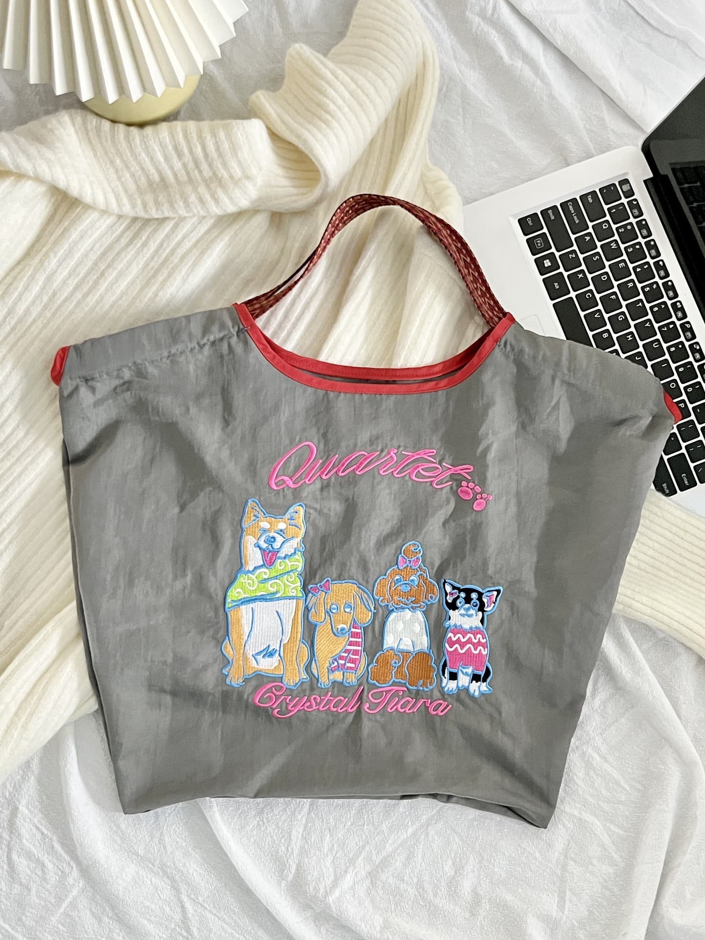 ナイロンバッグ トート 季節の彩り刺繍デザイントートバッグ